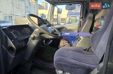 Вантажний фургон Mercedes-Benz Atego 2001 в 