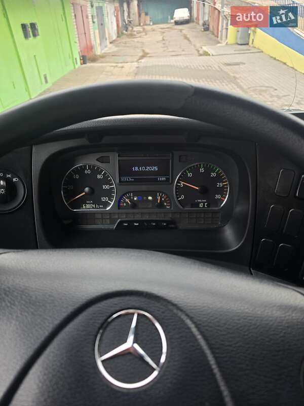 Вантажний фургон Mercedes-Benz Atego 2013 в Харкові