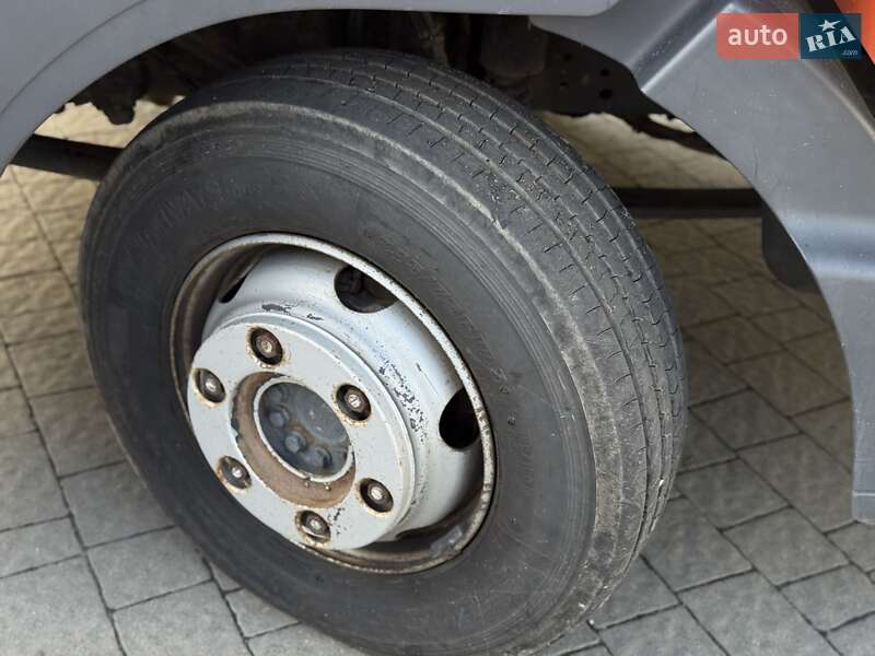 Грузовой фургон Mercedes-Benz Atego 2016 в Радивилове