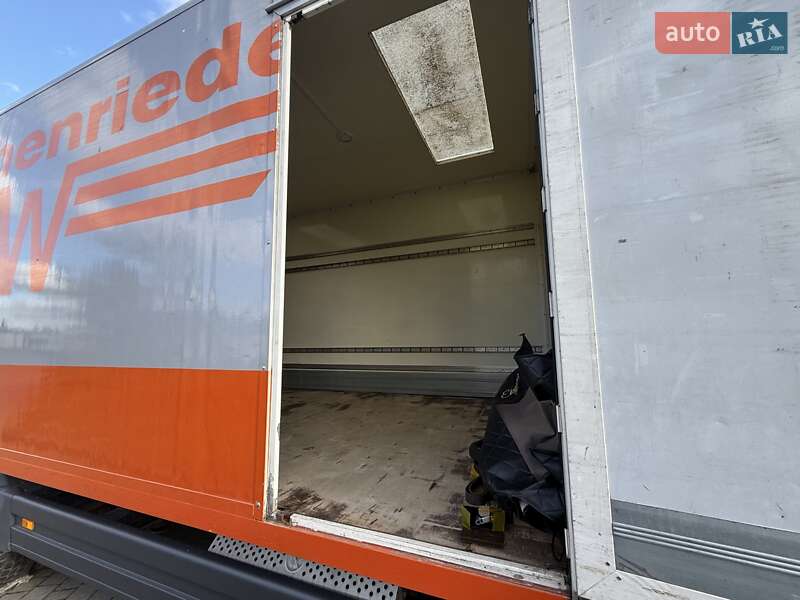 Грузовой фургон Mercedes-Benz Atego 2016 в Радивилове