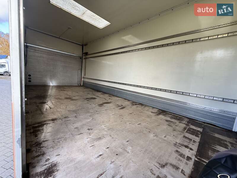 Грузовой фургон Mercedes-Benz Atego 2016 в Радивилове