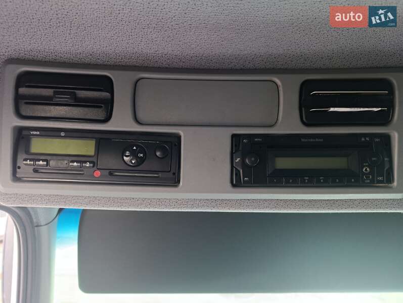 Грузовой фургон Mercedes-Benz Atego 2015 в Львове