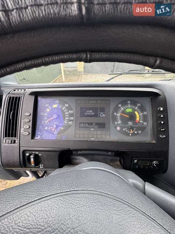 Грузовой фургон Mercedes-Benz Atego 2004 в Хотине фото 3 Грузовой фургон Mercedes-Benz Atego 2004 в Хотине