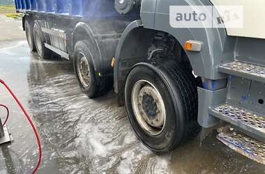 Самосвал Mercedes-Benz Axor 2008 в Тячеве