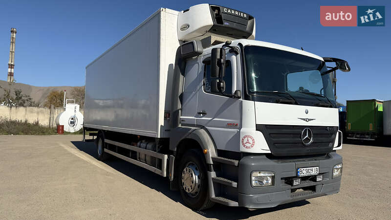 Mercedes-Benz Axor 2011