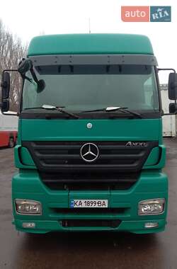 Тягач Mercedes-Benz Axor 2010 в Києві