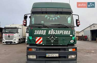 Тягач Mercedes-Benz Axor 2003 в Липовой Долине