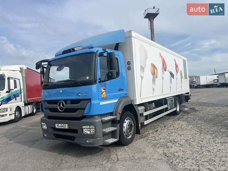Mercedes-Benz Axor 2012