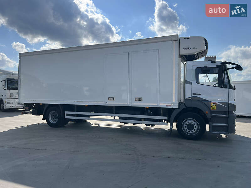 Рефрижератор Mercedes-Benz Axor 2012 в Луцке