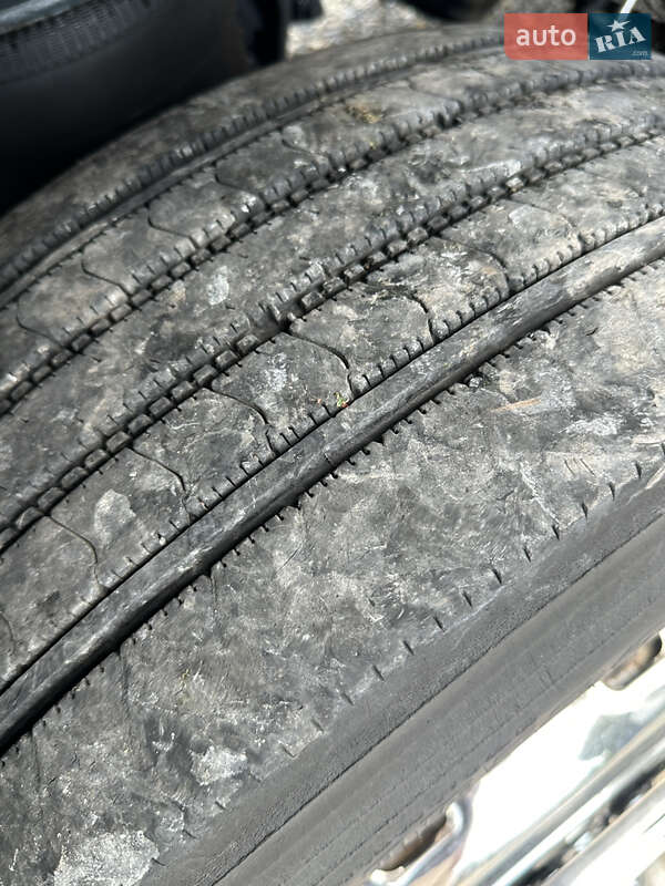 Грузовой фургон Mercedes-Benz Axor 2012 в Бучаче