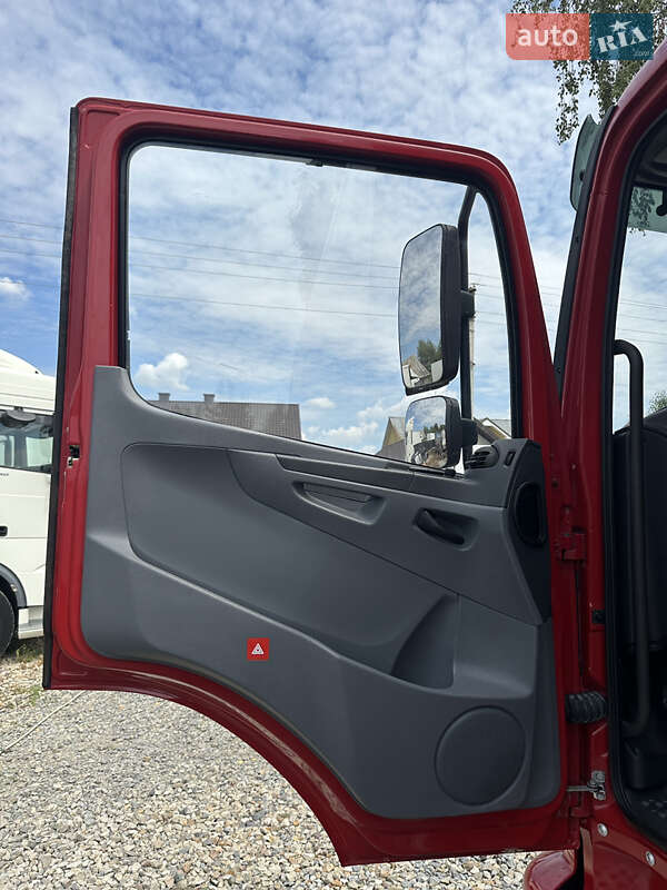 Грузовой фургон Mercedes-Benz Axor 2012 в Бучаче