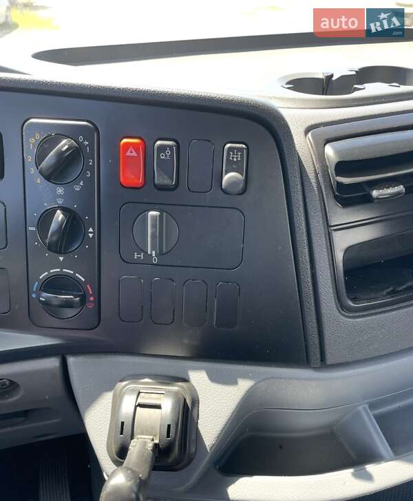 Кран-манипулятор Mercedes-Benz Axor 2006 в Львове