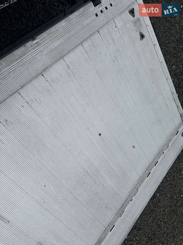 Рефрижератор Mercedes-Benz Axor 2010 в Луцке фото 38 Рефрижератор Mercedes-Benz Axor 2010 в Луцке