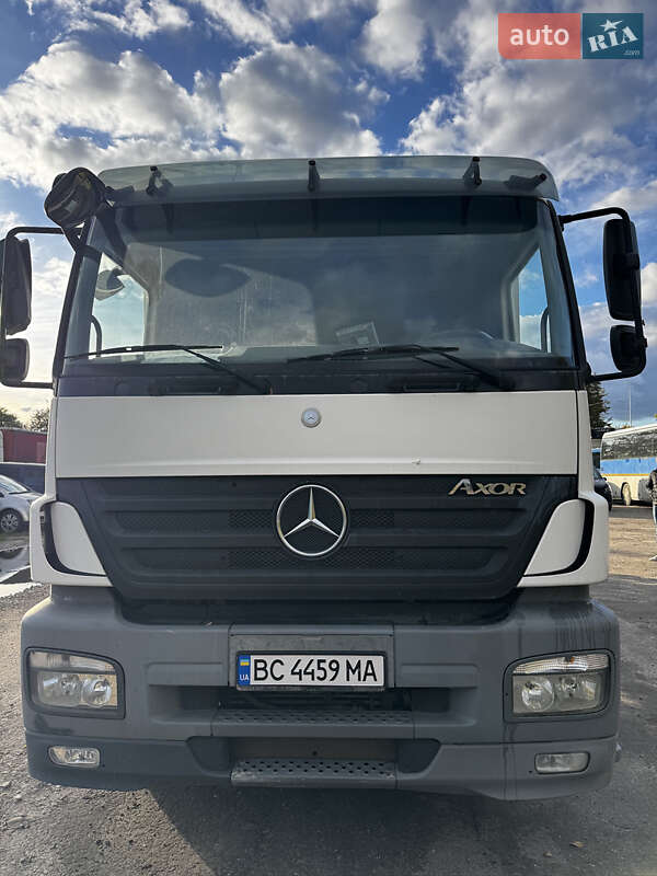 Грузовой фургон Mercedes-Benz Axor 2009 в Львове