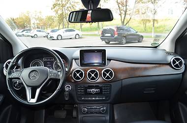 Хэтчбек Mercedes-Benz B-Class 2012 в Киеве
