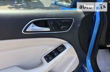 Хетчбек Mercedes-Benz B-Class 2014 в 