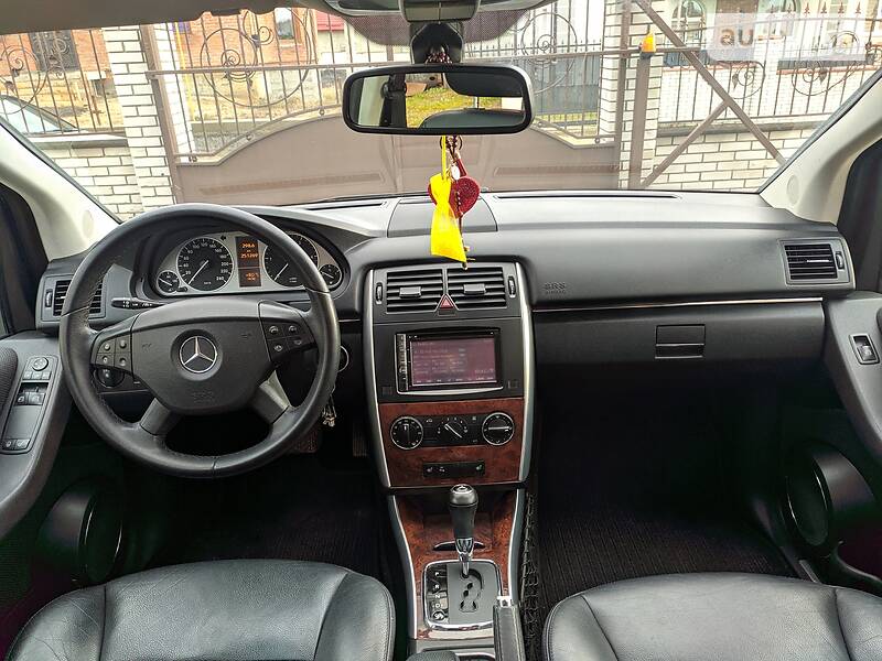 Універсал Mercedes-Benz B-Class 2011 в Миколаєві