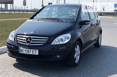 Хетчбек Mercedes-Benz B-Class 2008 в 