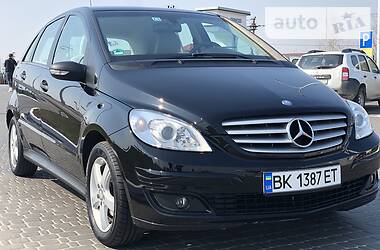 Хетчбек Mercedes-Benz B-Class 2008 в 