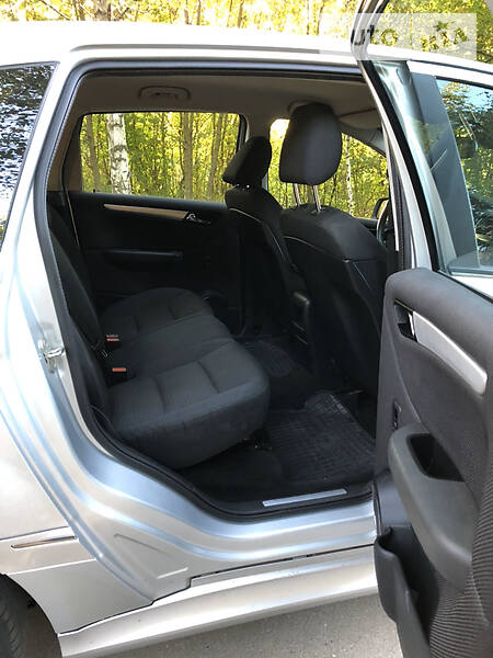 Хетчбек Mercedes-Benz B-Class 2010 в Лубнах фото 46 Хетчбек Mercedes-Benz B-Class 2010 в Лубнах