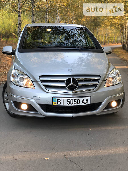 Хетчбек Mercedes-Benz B-Class 2010 в Лубнах фото 33 Хетчбек Mercedes-Benz B-Class 2010 в Лубнах