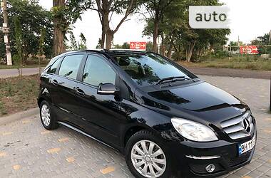 Хэтчбек Mercedes-Benz B-Class 2010 в Одессе