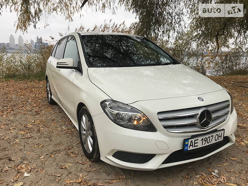 Универсал Mercedes-Benz B-Class 2013 в Киеве