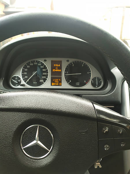 Універсал Mercedes-Benz B-Class 2011 в Миколаєві