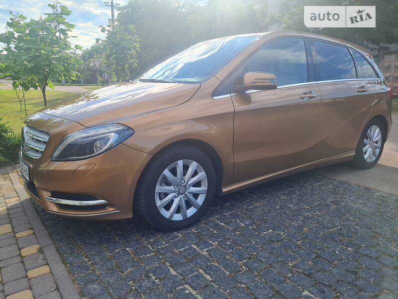 Минивэн Mercedes-Benz B-Class 2012 в Коростене