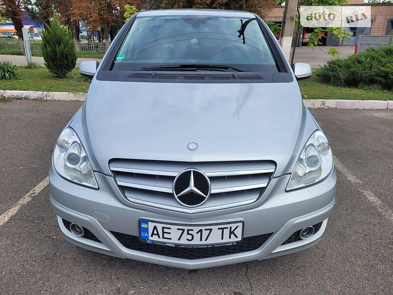 Універсал Mercedes-Benz B-Class 2010 в Кривому Розі