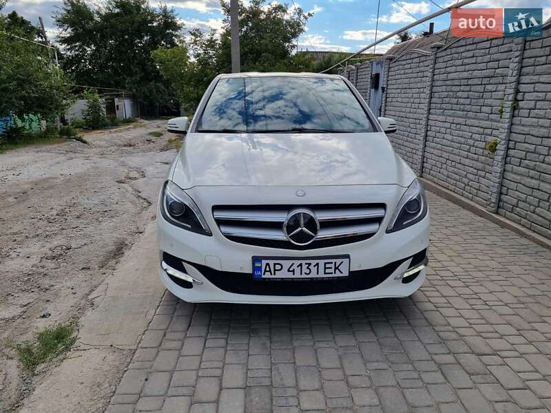 Хэтчбек Mercedes-Benz B-Class 2014 в Львове