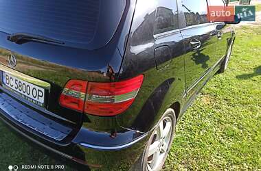 Хэтчбек Mercedes-Benz B-Class 2006 в 