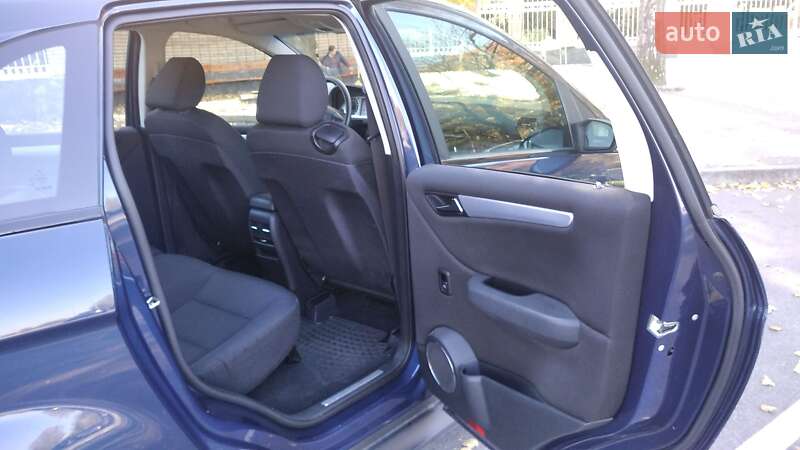 Хэтчбек Mercedes-Benz B-Class 2006 в Виннице фото 13 Хэтчбек Mercedes-Benz B-Class 2006 в Виннице