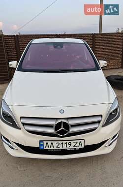 Хетчбек Mercedes-Benz B-Class 2015 в Харкові