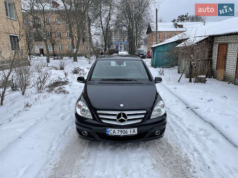 Хэтчбек Mercedes-Benz B-Class 2010 в Черкассах
