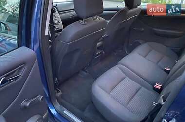 Хэтчбек Mercedes-Benz B-Class 2008 в 