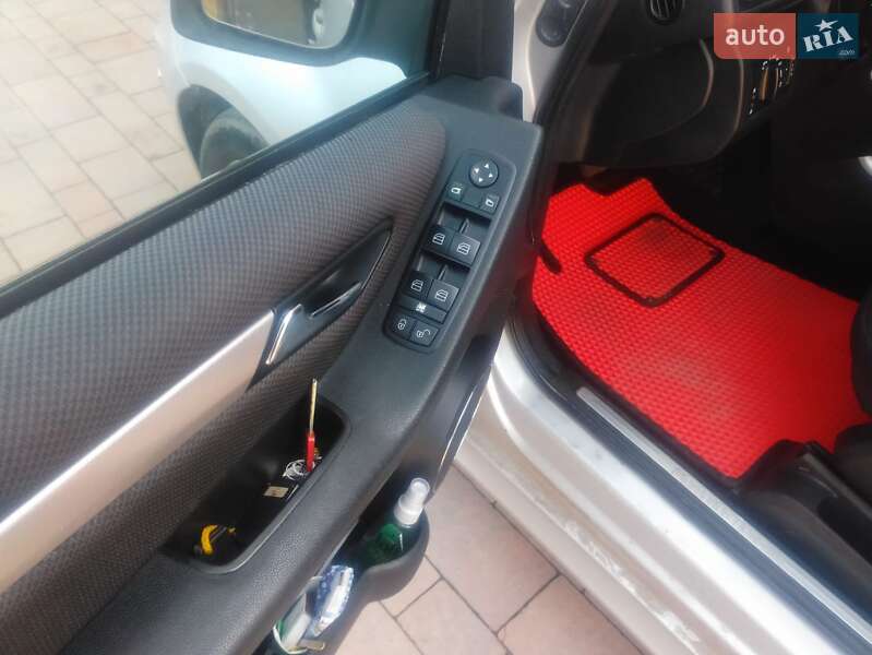 Хетчбек Mercedes-Benz B-Class 2009 в Львові