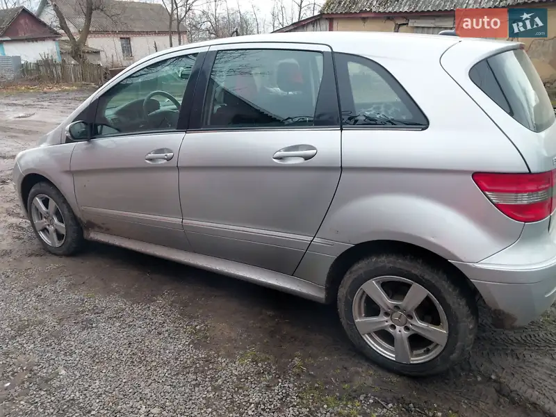 Mercedes-Benz B-Class 2005