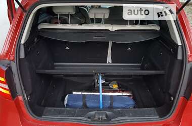 Хэтчбек Mercedes-Benz B-Class 2013 в 