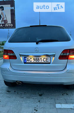 Хэтчбек Mercedes-Benz B-Class 2005 в 