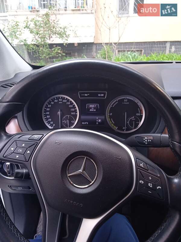 Хэтчбек Mercedes-Benz B-Class 2014 в Одессе
