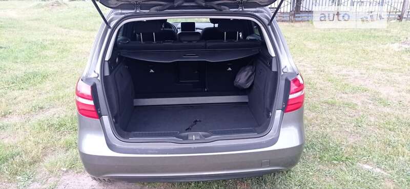 Хэтчбек Mercedes-Benz B-Class 2015 в Черкассах фото 31 Хэтчбек Mercedes-Benz B-Class 2015 в Черкассах