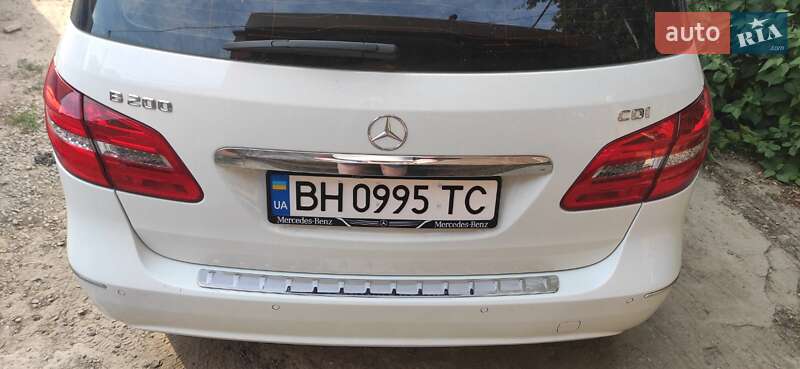 Хетчбек Mercedes-Benz B-Class 2014 в Чорноморську фото 10 Хетчбек Mercedes-Benz B-Class 2014 в Чорноморську