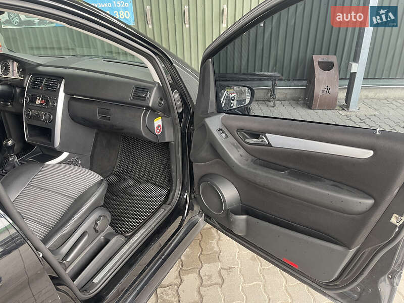 Хэтчбек Mercedes-Benz B-Class 2005 в Владимире