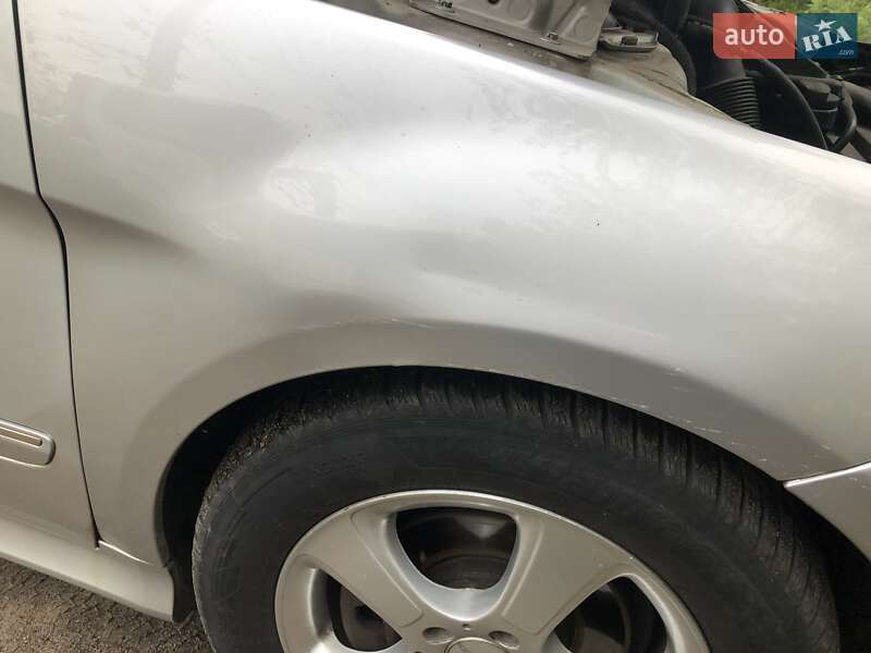 Хэтчбек Mercedes-Benz B-Class 2005 в Днепре