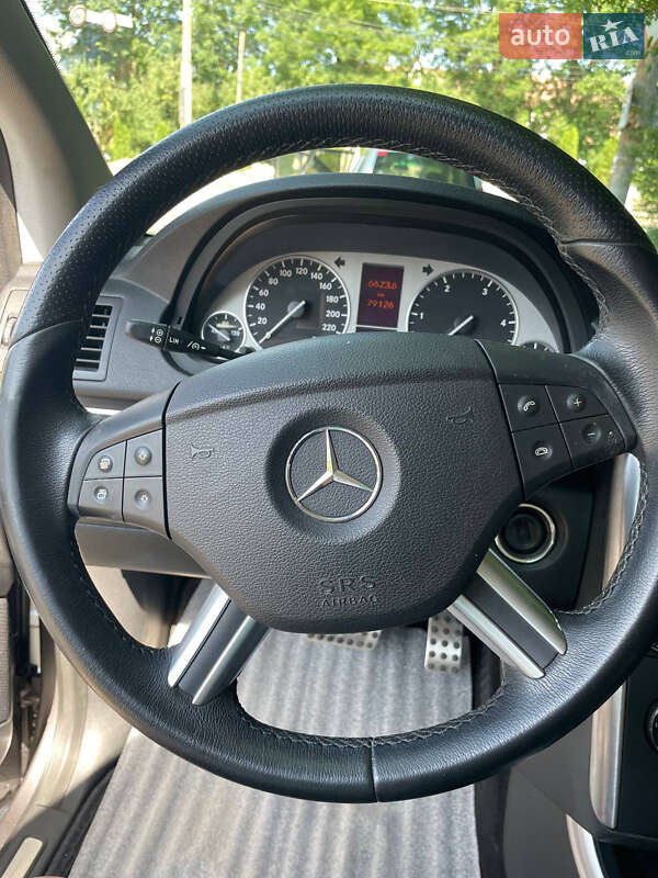 Хэтчбек Mercedes-Benz B-Class 2010 в Черновцах