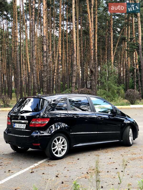 Хетчбек Mercedes-Benz B-Class 2010 в Києві