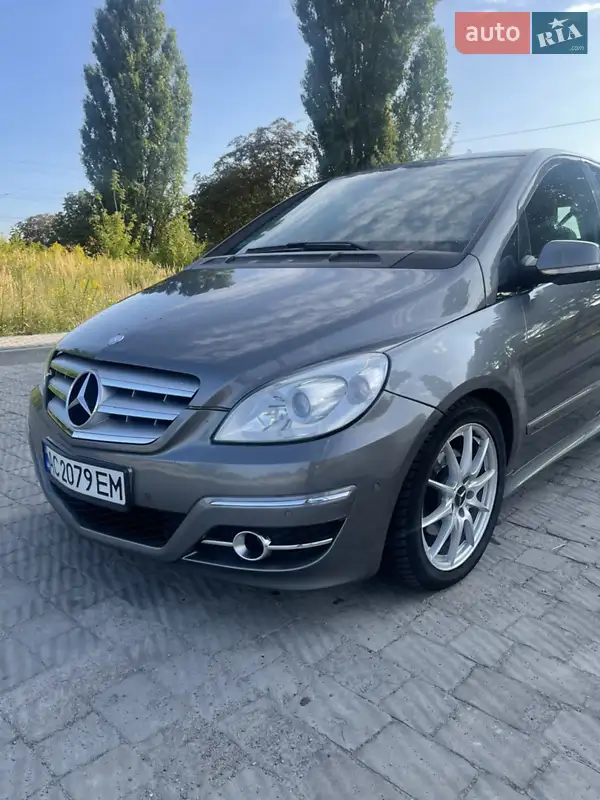 Mercedes-Benz B-Class