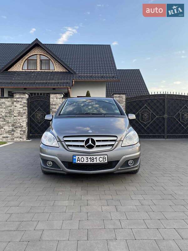 Хетчбек Mercedes-Benz B-Class 2008 в Виноградові