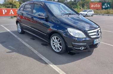 Хэтчбек Mercedes-Benz B-Class 2011 в Киеве